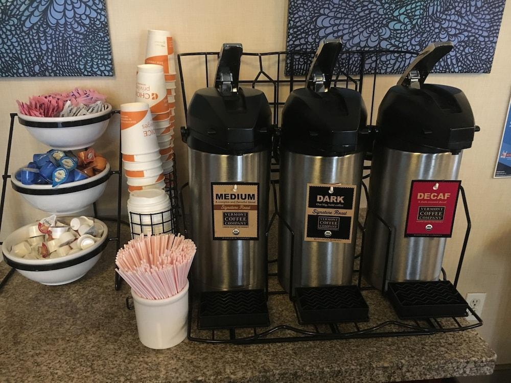 Comfort Inn & Suites Burlington Kültér fotó