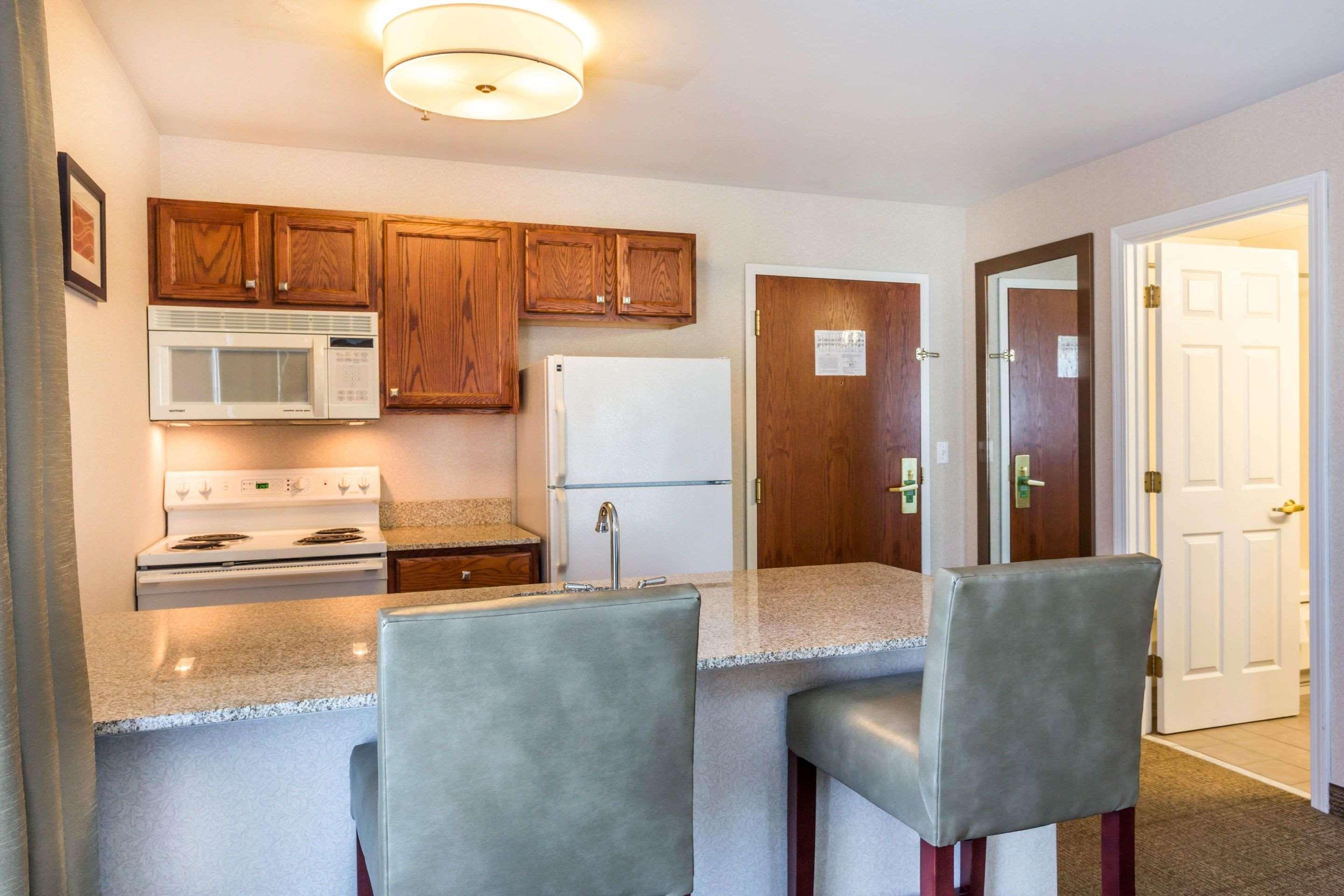 Comfort Inn & Suites Burlington Kültér fotó