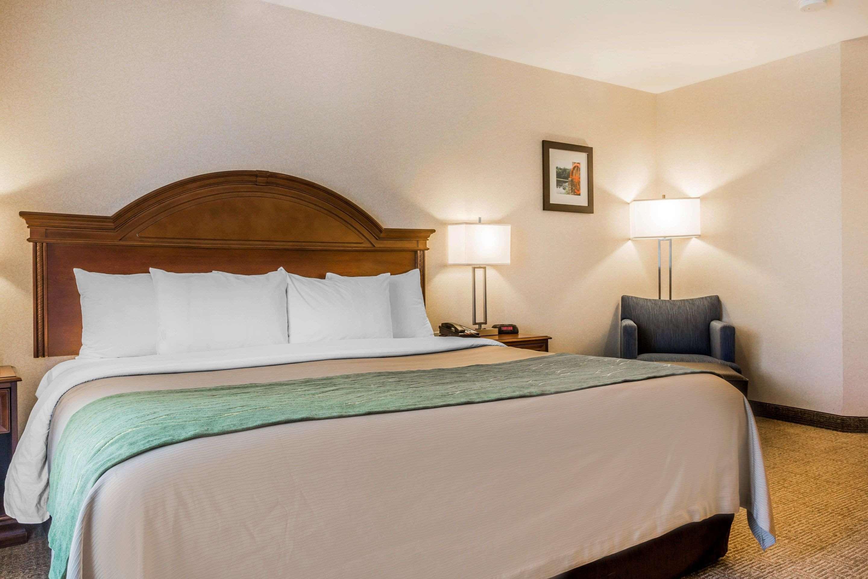 Comfort Inn & Suites Burlington Kültér fotó