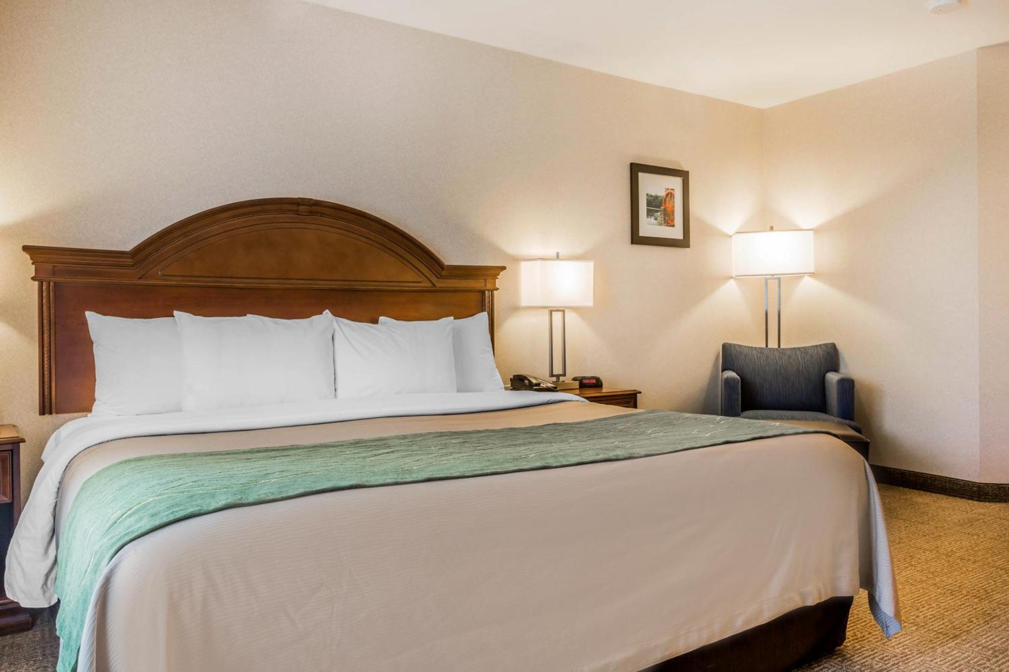 Comfort Inn & Suites Burlington Kültér fotó