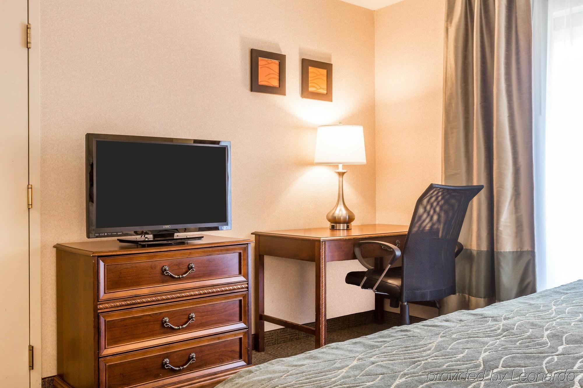 Comfort Inn & Suites Burlington Kültér fotó